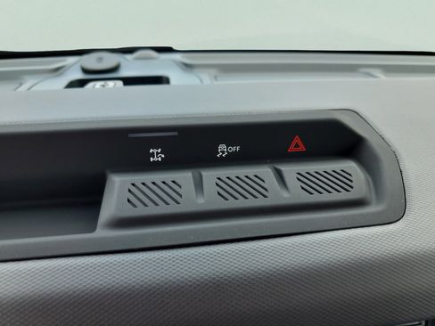 New 2025 Ford Bronco Big Bend AWD/4WD image 31