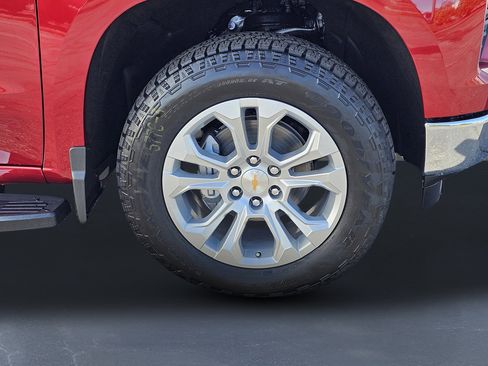 New 2026 Chevrolet Silverado 1500 LTZ w/ LTZ Premium Package image 9