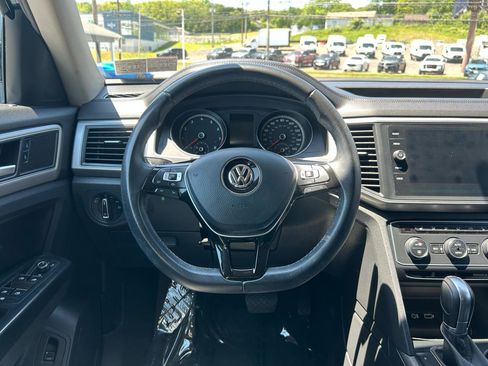 Used 2019 Volkswagen Atlas SE w/ Towing Package AWD/4WD image 28