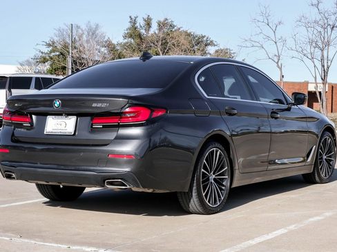 Used 2023 BMW 530i xDrive w/ Executive Package image 13
