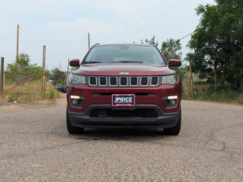 Used 2020 Jeep Compass Latitude AWD/4WD image 2