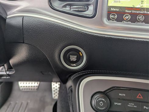 Used 2022 Dodge Challenger R/T w/ Shaker Package image 24