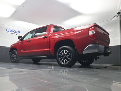 Used 2018 Toyota Tundra SR5 w/ TRD Off Road Package AWD/4WD image 43