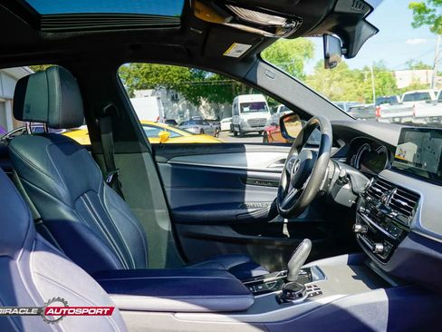 Used 2018 BMW M550i xDrive w/ Driving Assistance Package AWD/4WD image 35