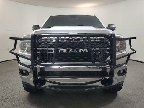 Used 2023 RAM 1500 Big Horn image 2