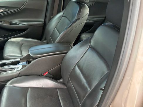 Used 2024 Chevrolet Malibu LT FWD image 17