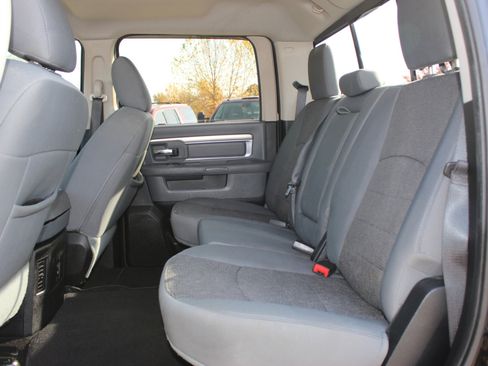 Used 2016 RAM 3500 Lone Star image 15
