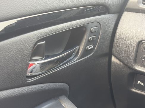Used 2021 Honda Pilot Touring image 34