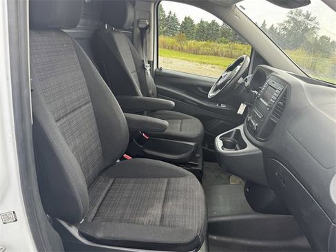 Used 2020 Mercedes-Benz Metris image 16