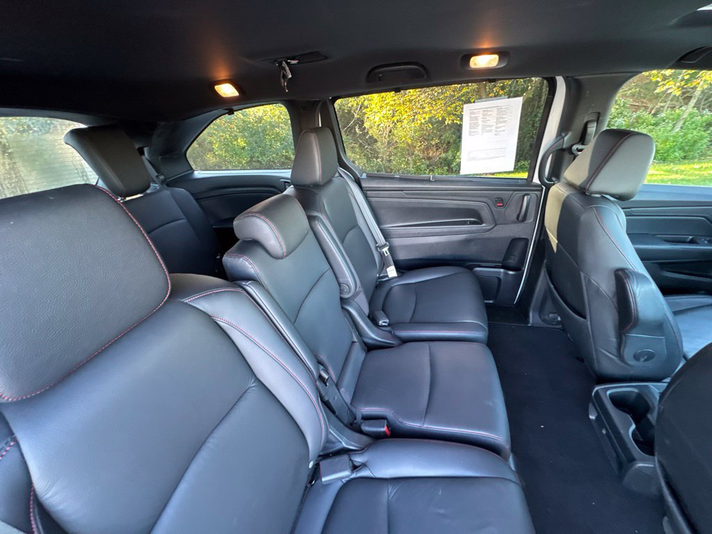 Used 2023 Honda Odyssey Sport image 13