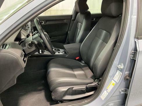 Used 2023 Honda Civic Sport image 19