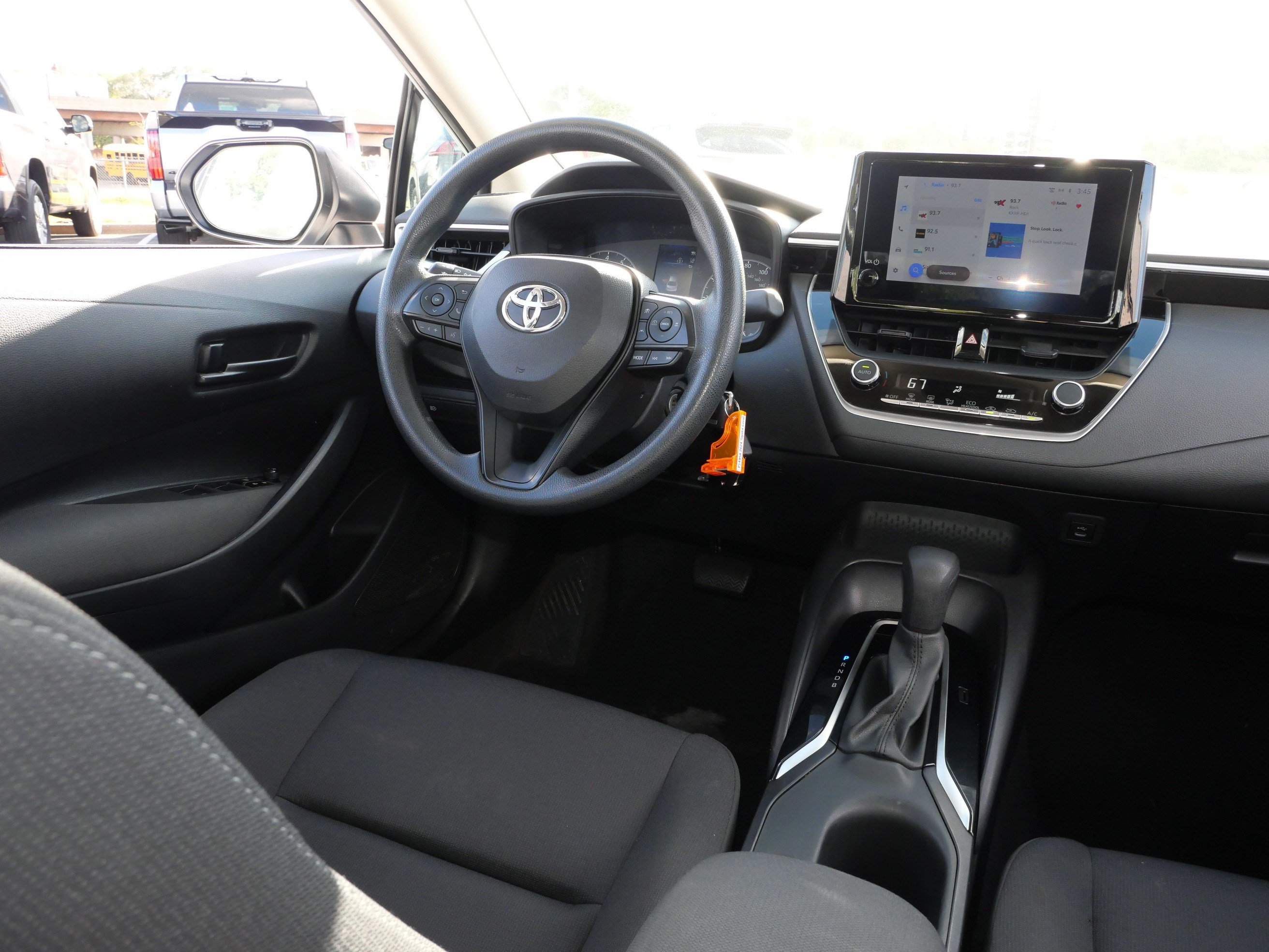 Certified 2024 Toyota Corolla LE FWD image 9