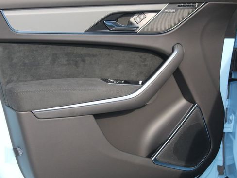 New 2026 Jaguar F-PACE SVR AWD/4WD image 21