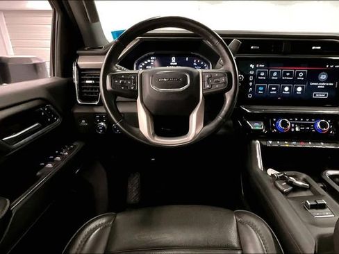 Used 2024 GMC Sierra 3500 Denali w/ Denali Reserve Package AWD/4WD image 6
