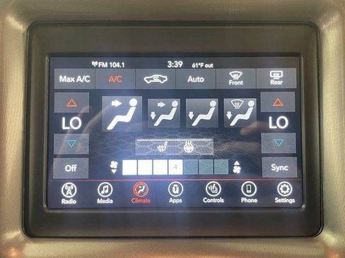 Used 2023 Dodge Challenger R/T w/ Blacktop Package image 20