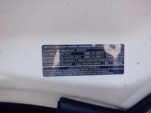 Used 2025 Nissan Murano SL AWD/4WD image 23