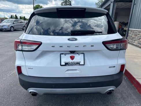 Used 2020 Ford Escape SE AWD/4WD image 4