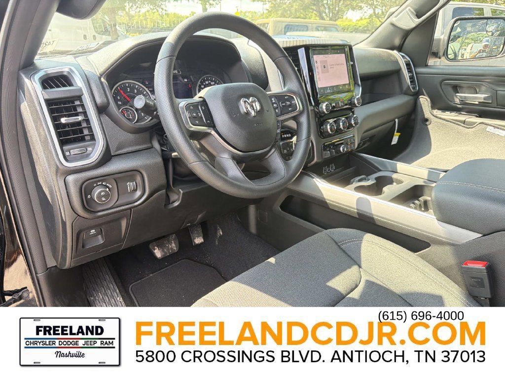 New 2026 RAM 1500 Express AWD/4WD image 22