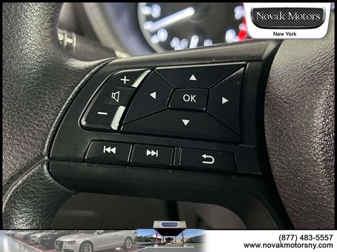 Used 2025 Nissan Sentra S FWD image 21