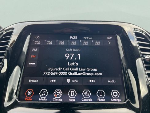 Certified 2020 Jeep Compass Limited image 19