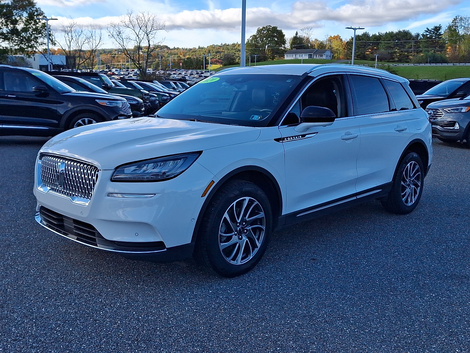 Used 2020 Lincoln Corsair AWD image 4