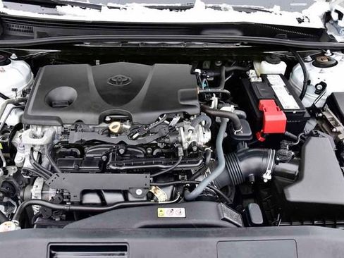 Certified 2022 Toyota Camry SE image 27