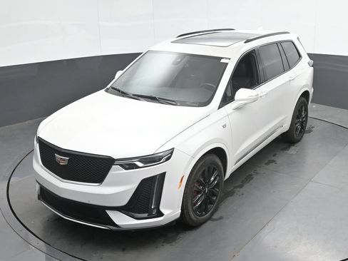 Used 2023 Cadillac XT6 Sport AWD/4WD image 35
