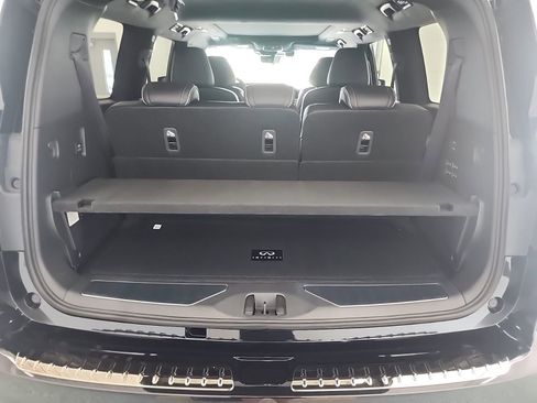 New 2026 INFINITI QX80 Autograph w/ Autograph Exterior Package image 18