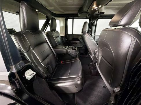 Used 2021 Jeep Wrangler Unlimited Sahara w/ Uconnect 4C Nav & Sound Group image 27