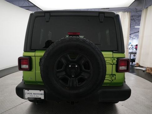 Used 2018 Jeep Wrangler Unlimited Sport AWD/4WD image 25