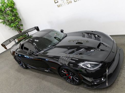 Used 2016 Dodge Viper ACR w/ Extreme Aero Package RWD image 22