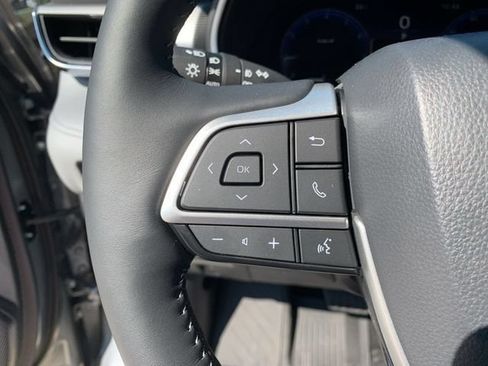 New 2025 Toyota Highlander Platinum AWD/4WD image 25