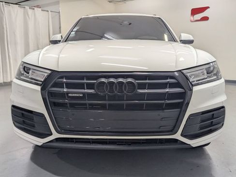 Used 2020 Audi Q5 2.0T Premium AWD/4WD image 25