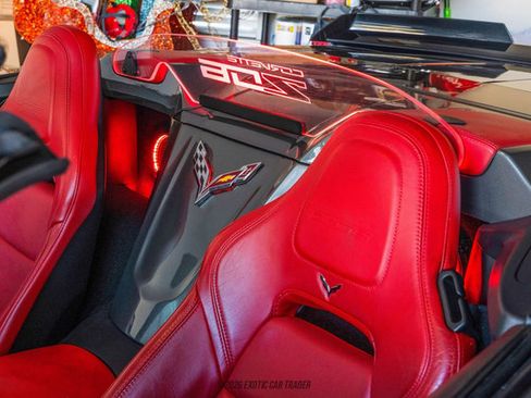 Used 2016 Chevrolet Corvette Z06 w/ 3LZ Preferred Equipment Group image 36