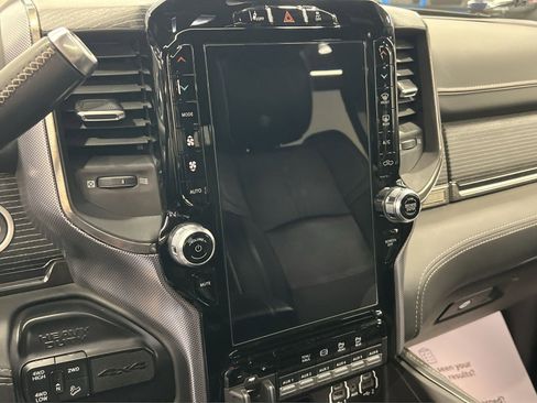 Used 2021 RAM 2500 Limited AWD/4WD image 15