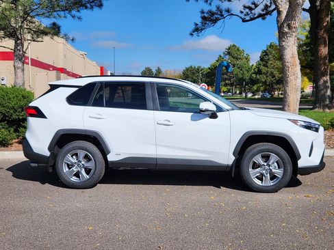 Certified 2025 Toyota RAV4 XLE image 2