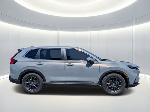 Used 2026 Honda CR-V EX-L image 3