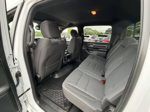 Used 2021 RAM 1500 Big Horn AWD/4WD image 15