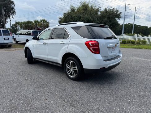 Used 2017 Chevrolet Equinox Premier w/ Enhanced Convenience Package AWD/4WD image 31