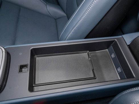 Used 2023 Porsche 911 Carrera 4S image 27