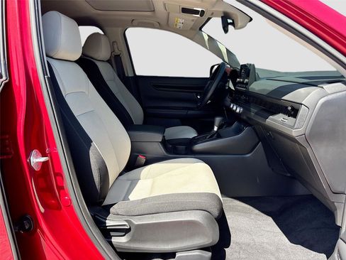 Certified 2024 Honda CR-V EX image 32