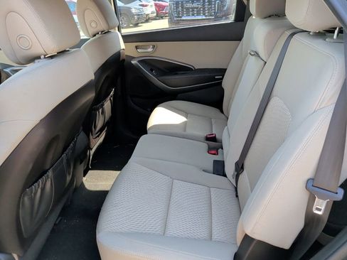 Used 2014 Hyundai Santa Fe GLS AWD/4WD image 6