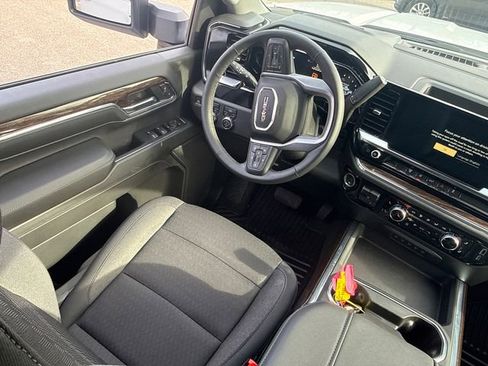 Used 2024 GMC Sierra 2500 SLE w/ SLE Convenience Package image 22