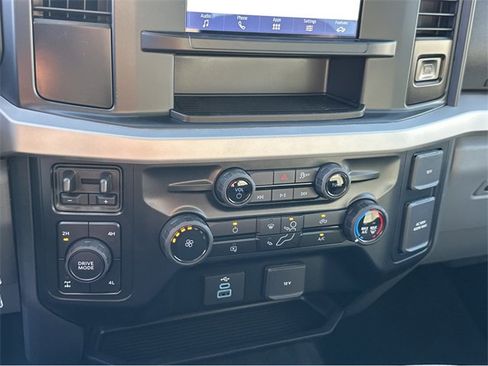 New 2026 Ford F250 XLT image 27
