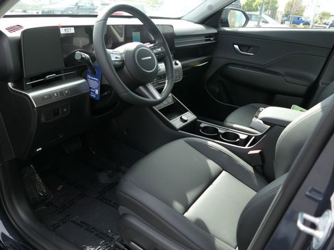 New 2026 Hyundai Kona SEL Premium AWD/4WD image 8