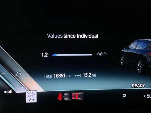 Used 2023 BMW iX xDrive50 w/ Sport Package image 21