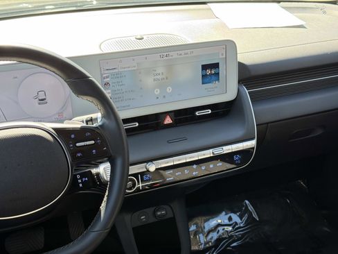 Used 2024 Hyundai Ioniq 5 SE image 10