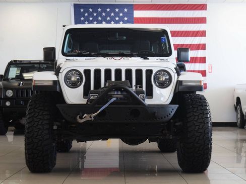 Used 2018 Jeep Wrangler Unlimited Rubicon AWD/4WD image 2