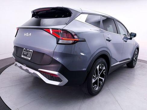 Used 2024 Kia Sportage EX FWD image 15