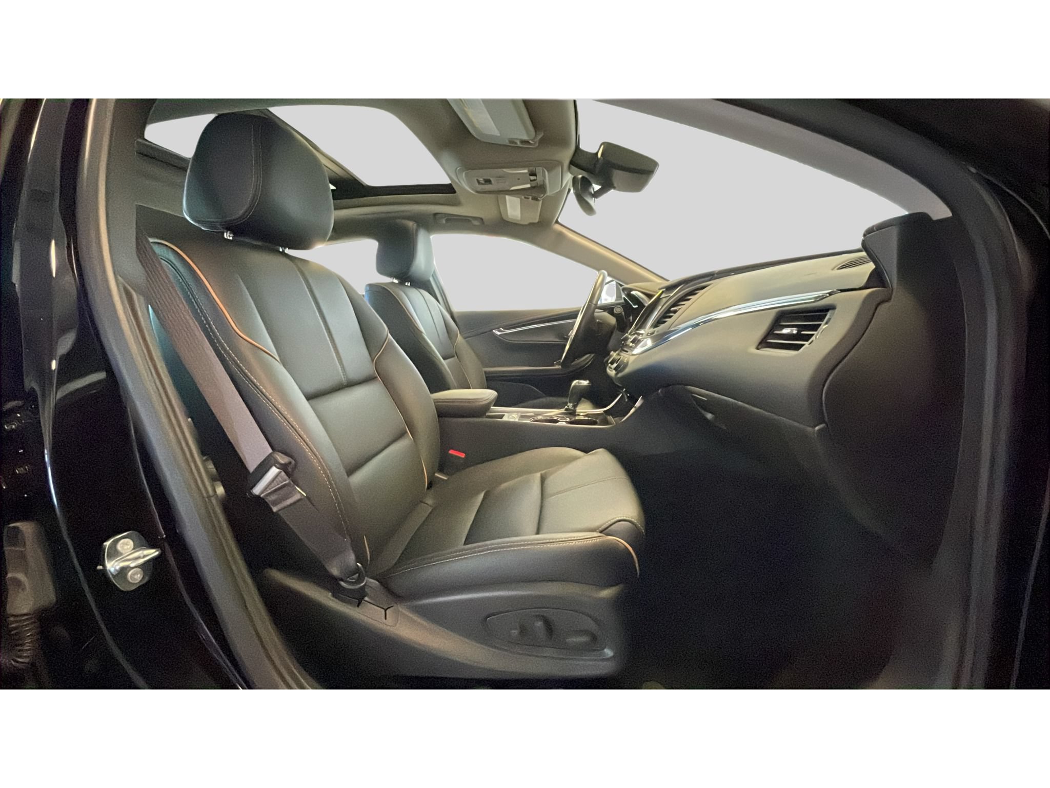 Used 2017 Chevrolet Impala Premier FWD image 18